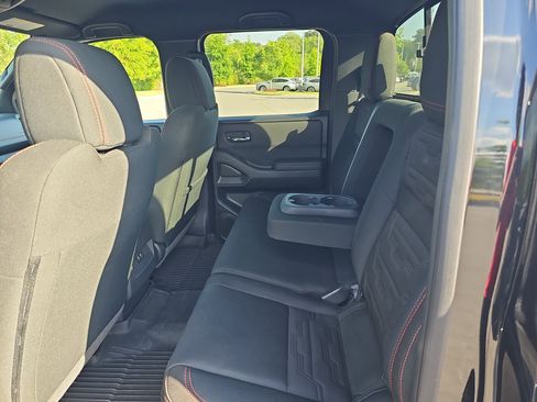 Used 2023 Nissan Frontier Pro-X w/ Technology Package RWD image 12