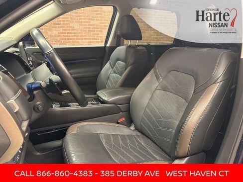 Certified 2022 Nissan Pathfinder Platinum w/ Cargo Package image 8