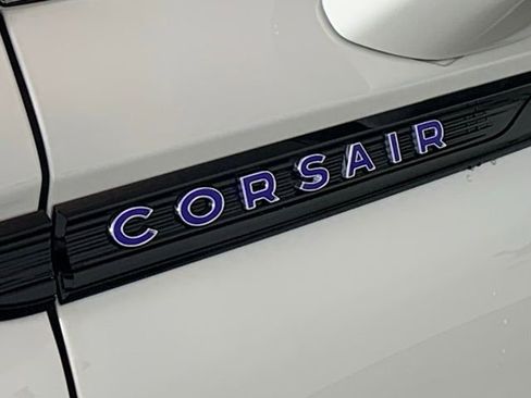New 2025 Lincoln Corsair Grand Touring w/ Equipment Group 302A AWD/4WD image 12