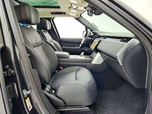 Certified 2024 Land Rover Range Rover Autobiography image 18