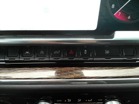 Used 2024 GMC Sierra 1500 SLE image 43