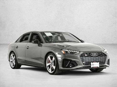 Used 2023 Audi S4 Premium Plus w/ Premium Plus Package image 3