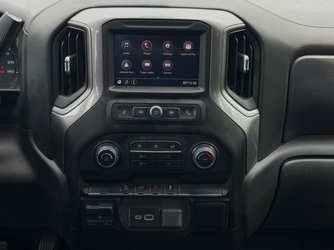 Used 2020 Chevrolet Silverado 1500 Custom Trail Boss w/ Custom Convenience Package AWD/4WD image 17