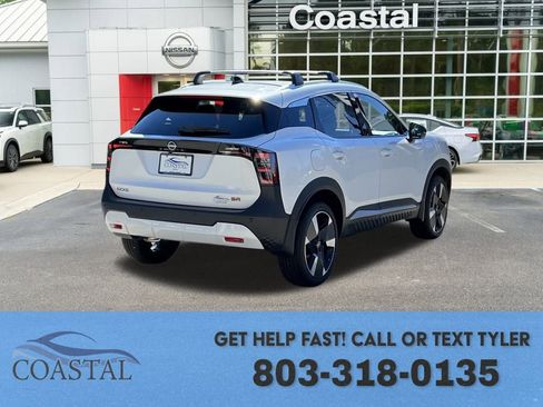 New 2026 Nissan Kicks SR w/ SR Premium Package FWD image 13