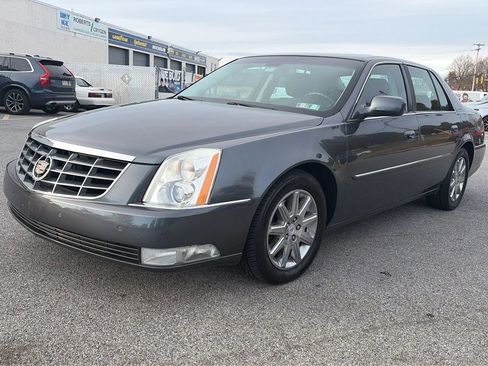 Used 2010 Cadillac DTS Premium image 1