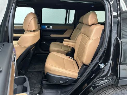 New 2026 Hyundai Santa Fe Limited image 24