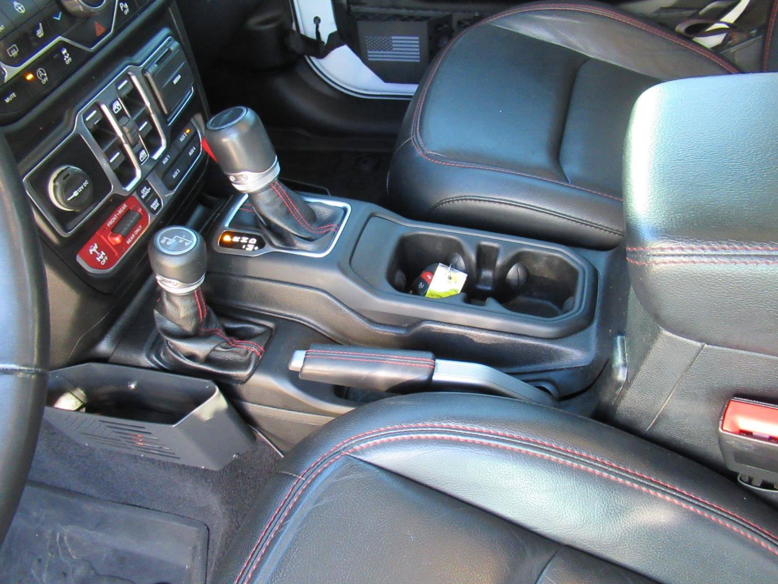 Used 2020 Jeep Gladiator Rubicon AWD/4WD image 17