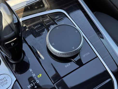 Used 2021 BMW X5 sDrive40i w/ M Sport Package image 39