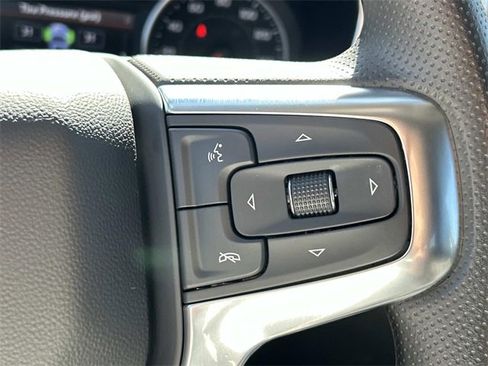 Used 2024 Chevrolet Blazer LT w/ Convenience Package image 34