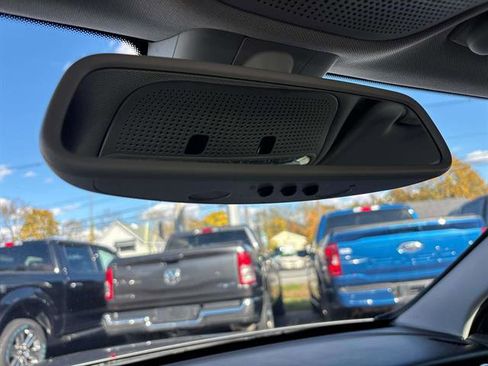 Used 2015 Mercedes-Benz C 300 4MATIC Sedan image 23