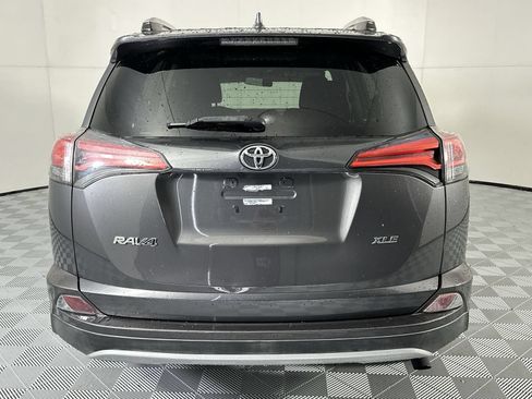 Used 2016 Toyota RAV4 XLE FWD image 7