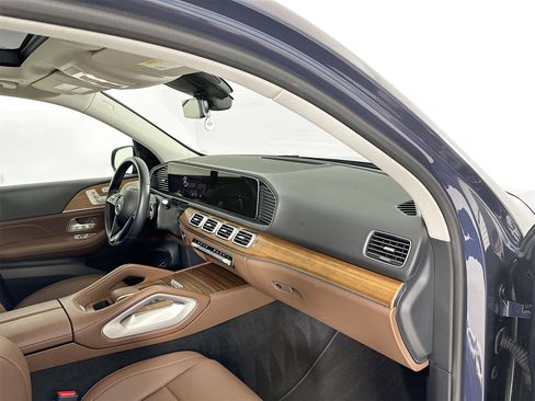 Certified 2025 Mercedes-Benz GLE 350 4MATIC image 33