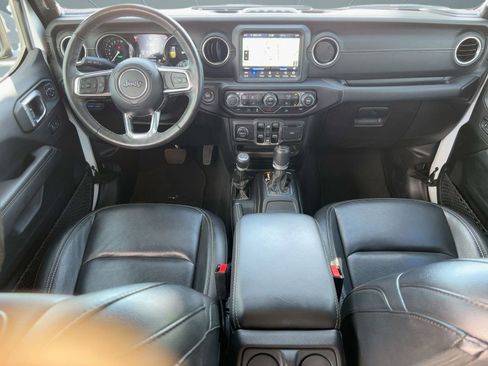 Used 2023 Jeep Wrangler Sahara w/ Cold Weather Group image 16