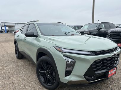 Used 2025 Chevrolet Trax ACTIV w/ Driver Confidence Package