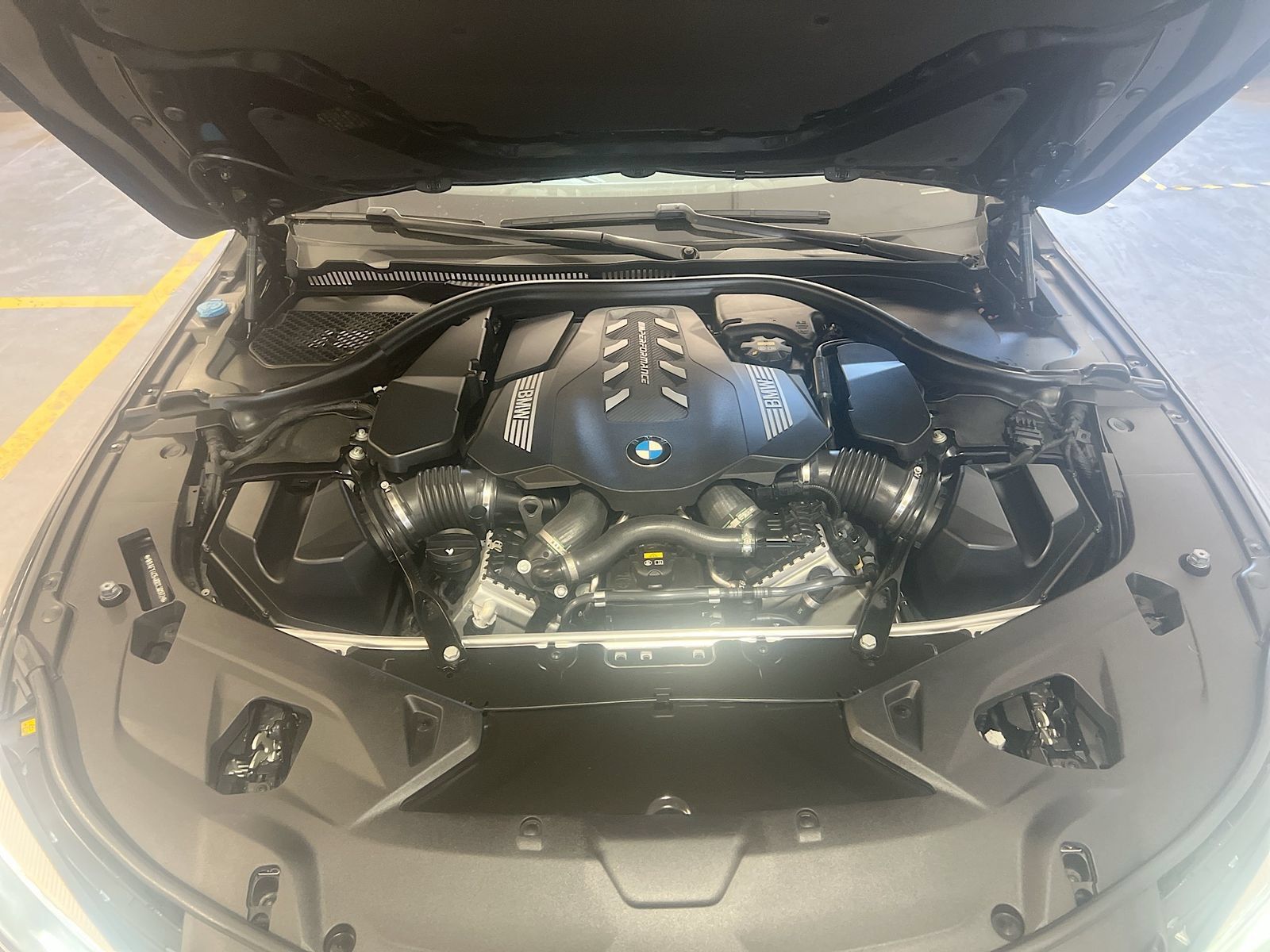 Used 2019 BMW M850i xDrive Convertible AWD/4WD image 28