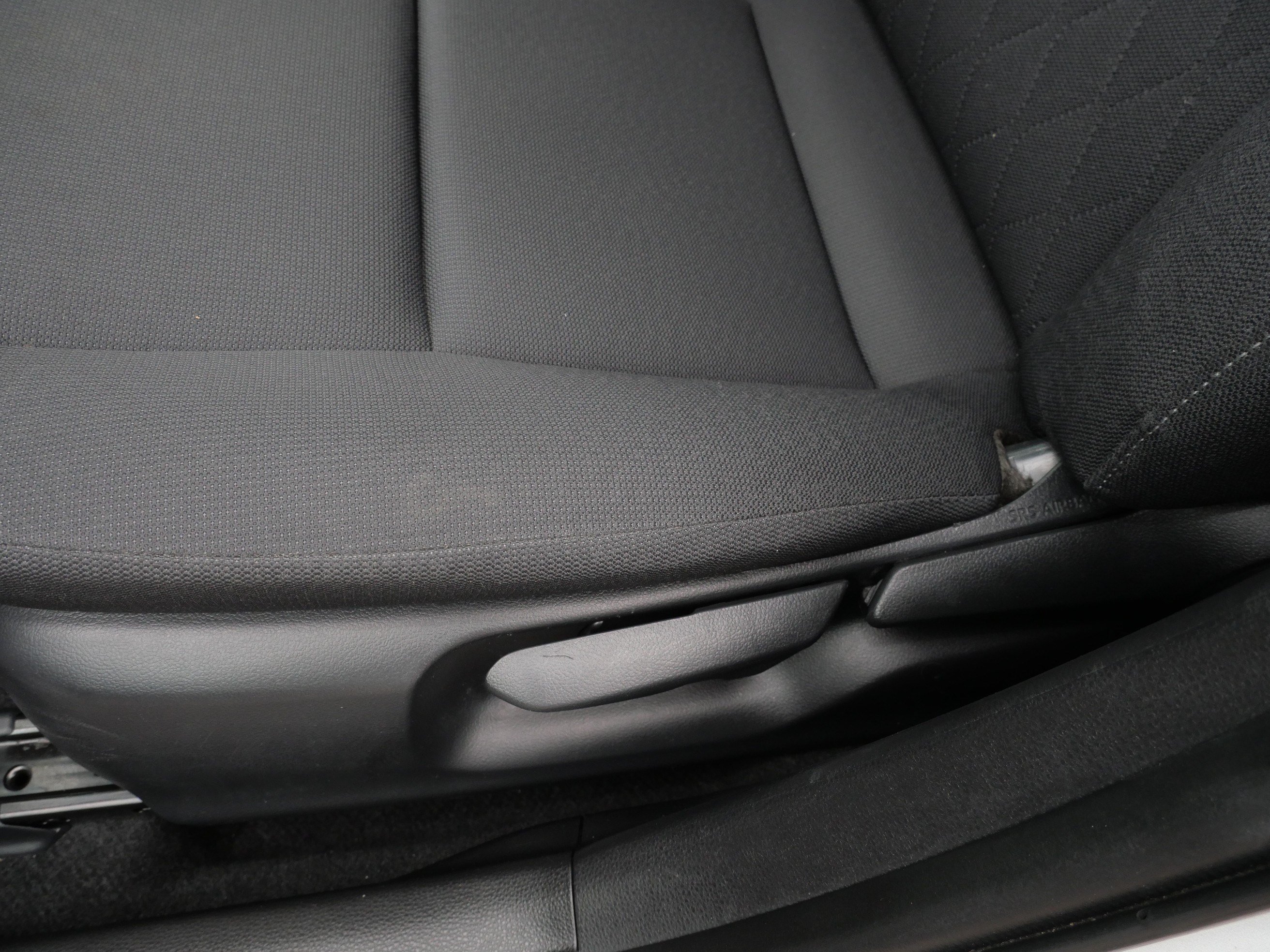 Used 2024 Toyota Corolla LE FWD image 21
