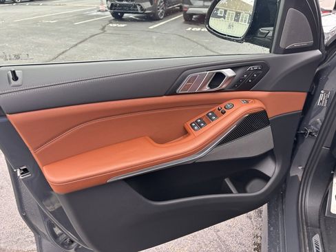 New 2026 BMW X7 M60i image 12