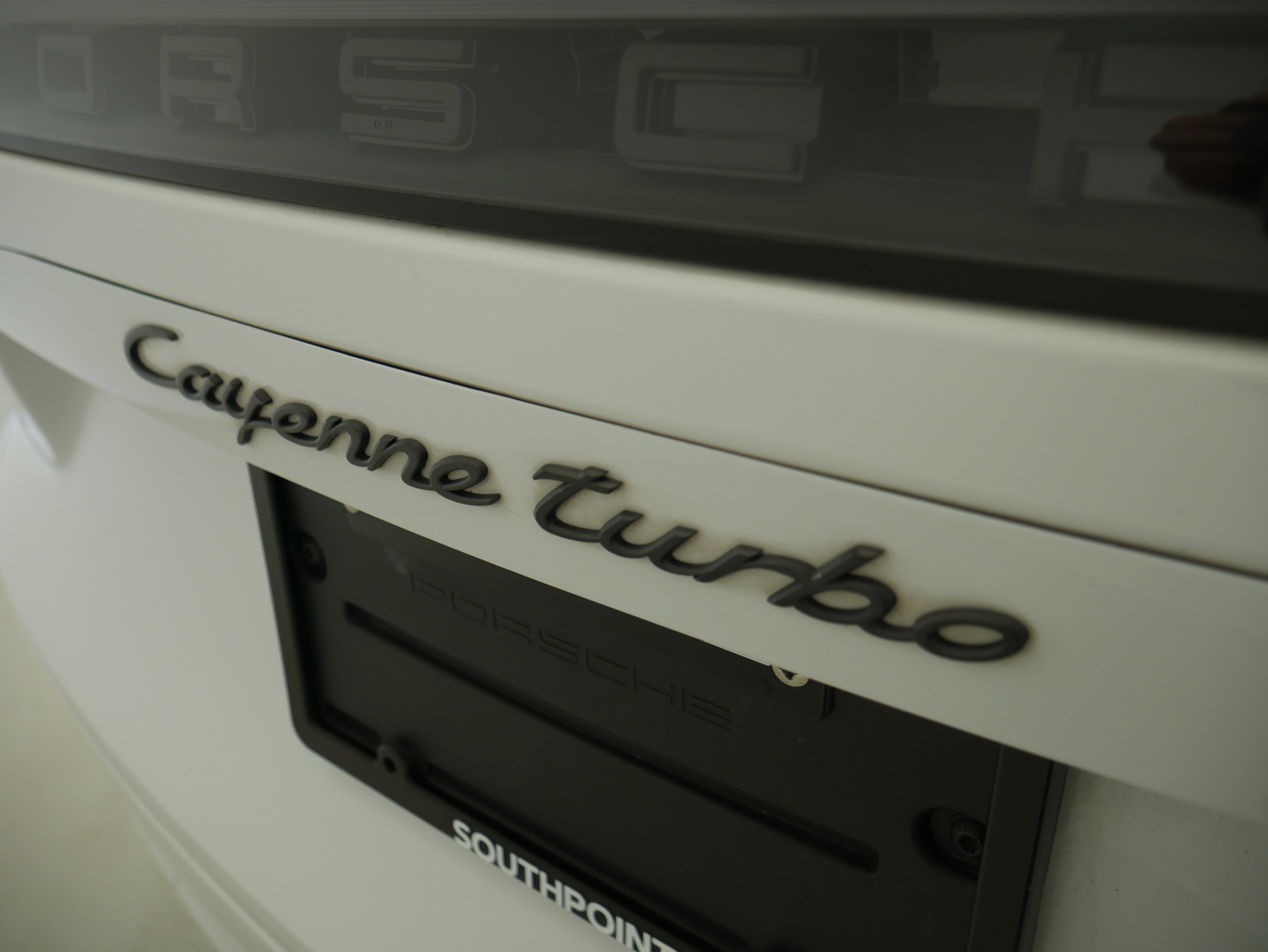 Certified 2023 Porsche Cayenne Turbo AWD/4WD image 11