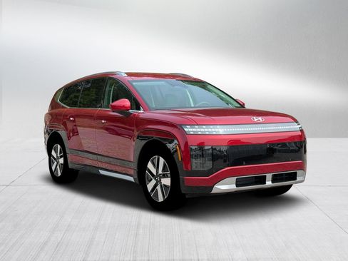 New 2026 Hyundai Ioniq 9 SEL w/ Tow & Go Package image 11