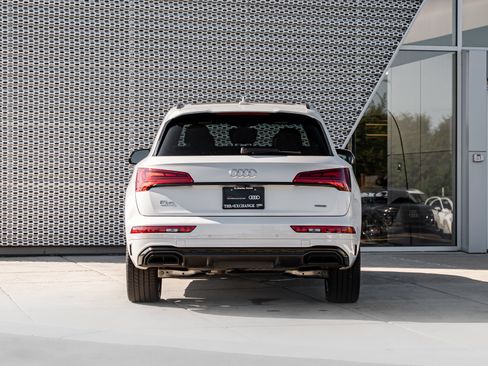 Certified 2023 Audi Q5 2.0T Prestige w/ Prestige Package AWD/4WD image 27