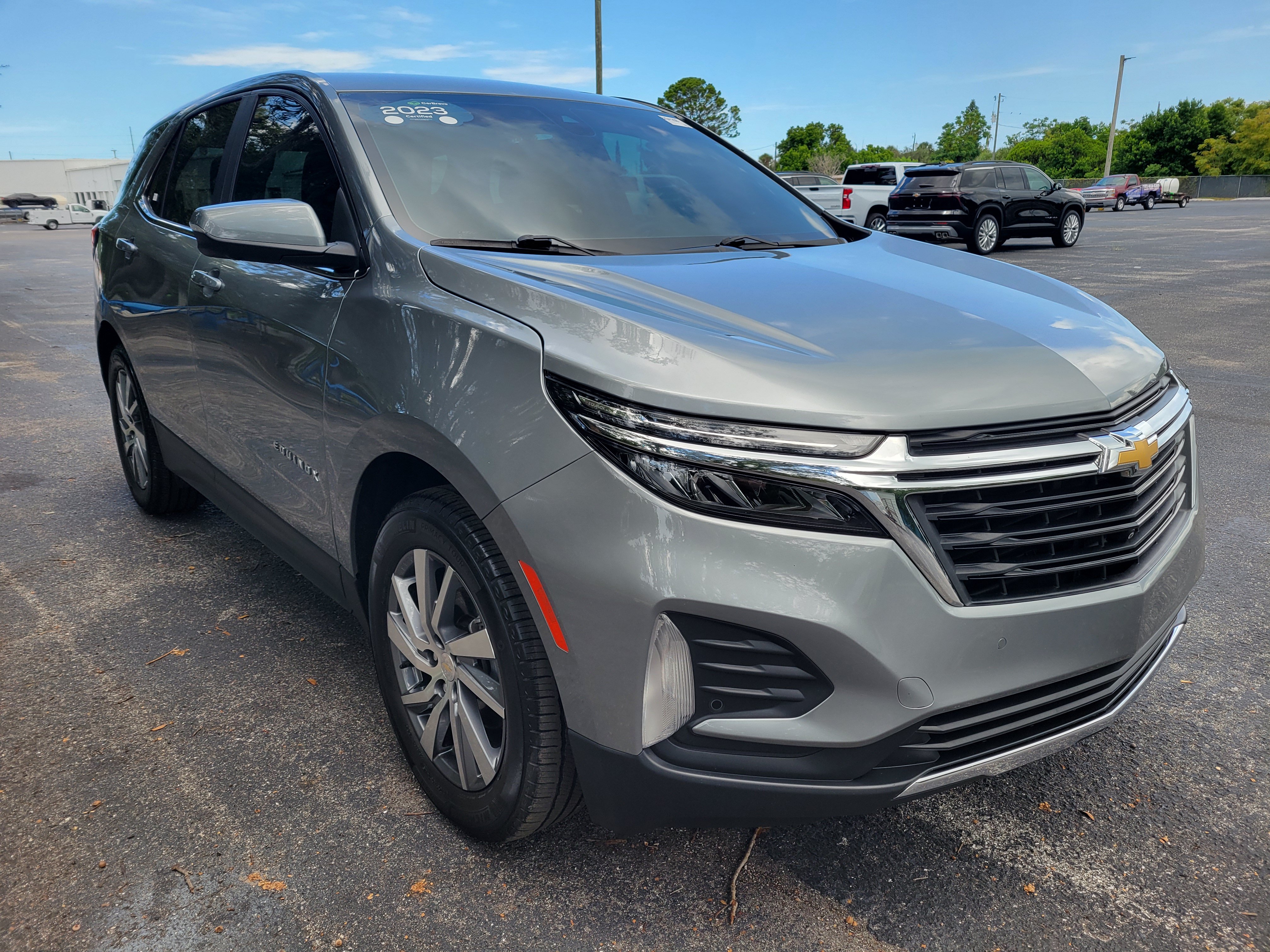 Used 2023 Chevrolet Equinox LT FWD image 3