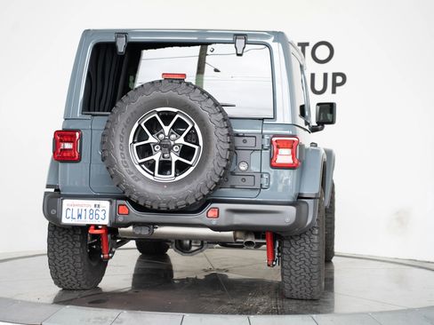Used 2024 Jeep Wrangler Rubicon image 97