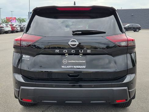 Used 2026 Nissan Rogue S FWD image 7