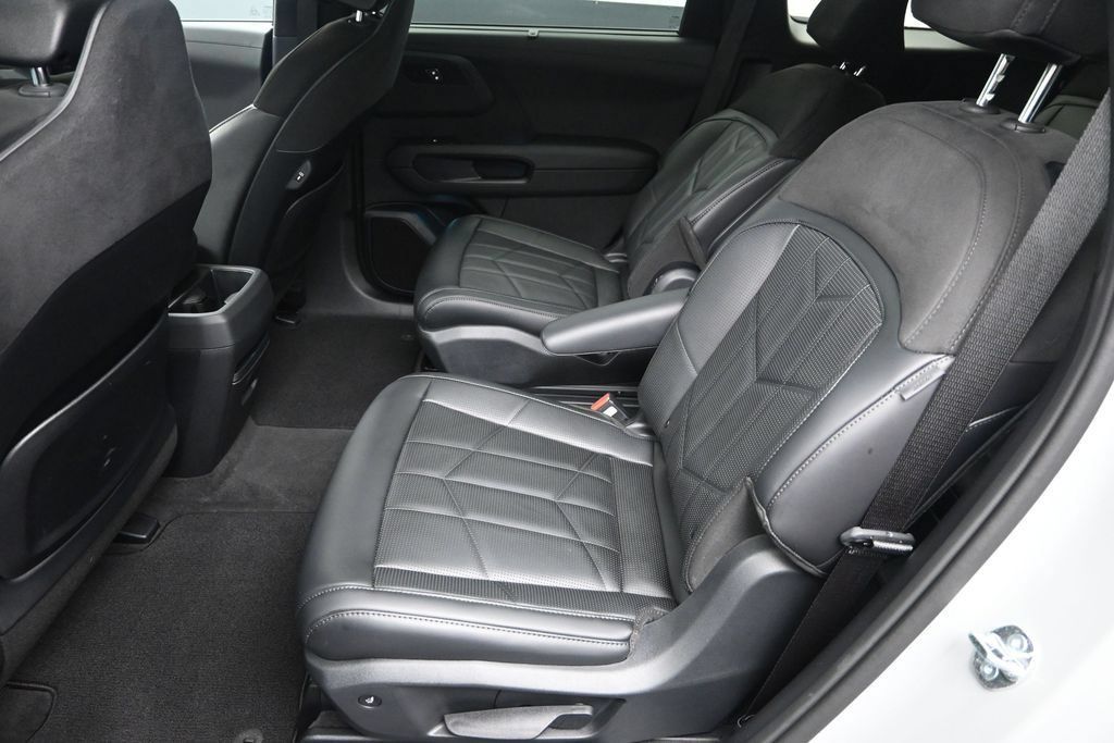 Used 2027 Kia Telluride X-Line SX Prestige AWD/4WD image 32