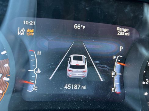 Certified 2023 Jeep Compass Sport image 13