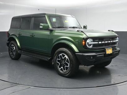 Certified 2025 Ford Bronco Outer Banks