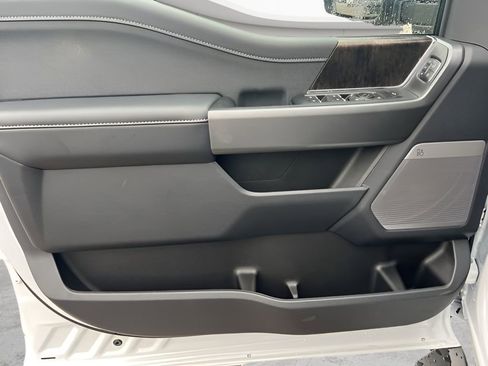 New 2026 Ford F350 Lariat w/ Lariat Premium Package image 21