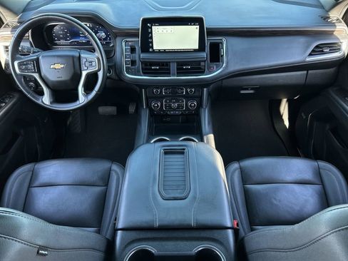 Used 2022 Chevrolet Tahoe LT w/ LT Signature Plus Package RWD image 21