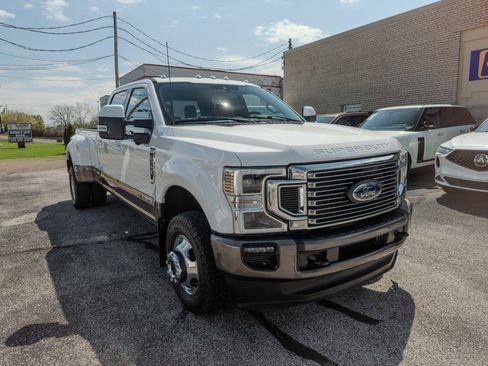 Used 2022 Ford F350 King Ranch w/ King Ranch Ultimate Package image 2