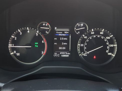 Certified 2022 Lexus GX 460 Luxury w/ Sport Design Package AWD/4WD image 15