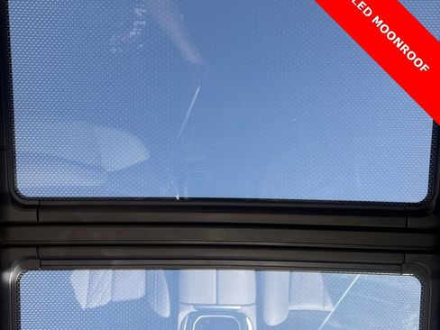 Used 2023 BMW X5 M50i w/ Executive Package image 5