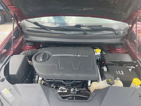 Used 2019 Jeep Cherokee Limited image 13