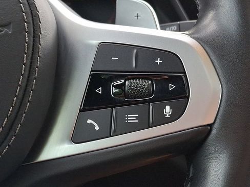 Used 2019 BMW X5 xDrive40i w/ M Sport Package AWD/4WD image 18