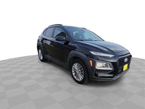 Used 2019 Hyundai Kona SEL image 2
