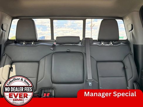 Used 2023 GMC Sierra 1500 Denali w/ Denali Reserve Package AWD/4WD image 19
