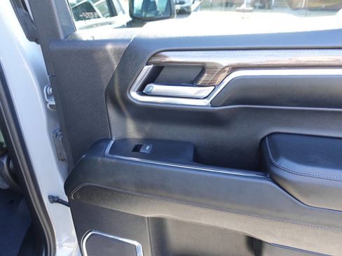 Used 2024 Chevrolet Silverado 1500 LT image 26