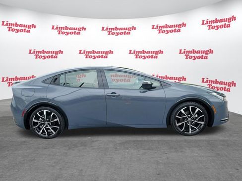 Used 2024 Toyota Prius Prime Premium w/ Advanced Technology Package FWD image 2