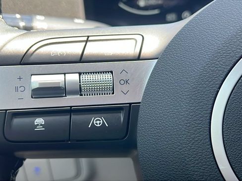 Used 2025 Hyundai Tucson SEL FWD image 21