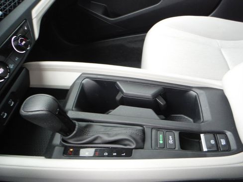 Used 2023 Honda Accord EX image 17