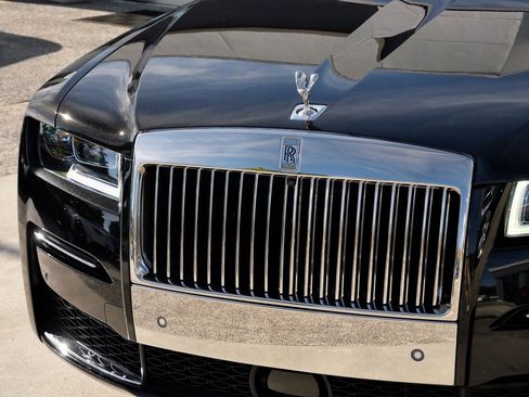 Certified 2023 Rolls-Royce Ghost image 7