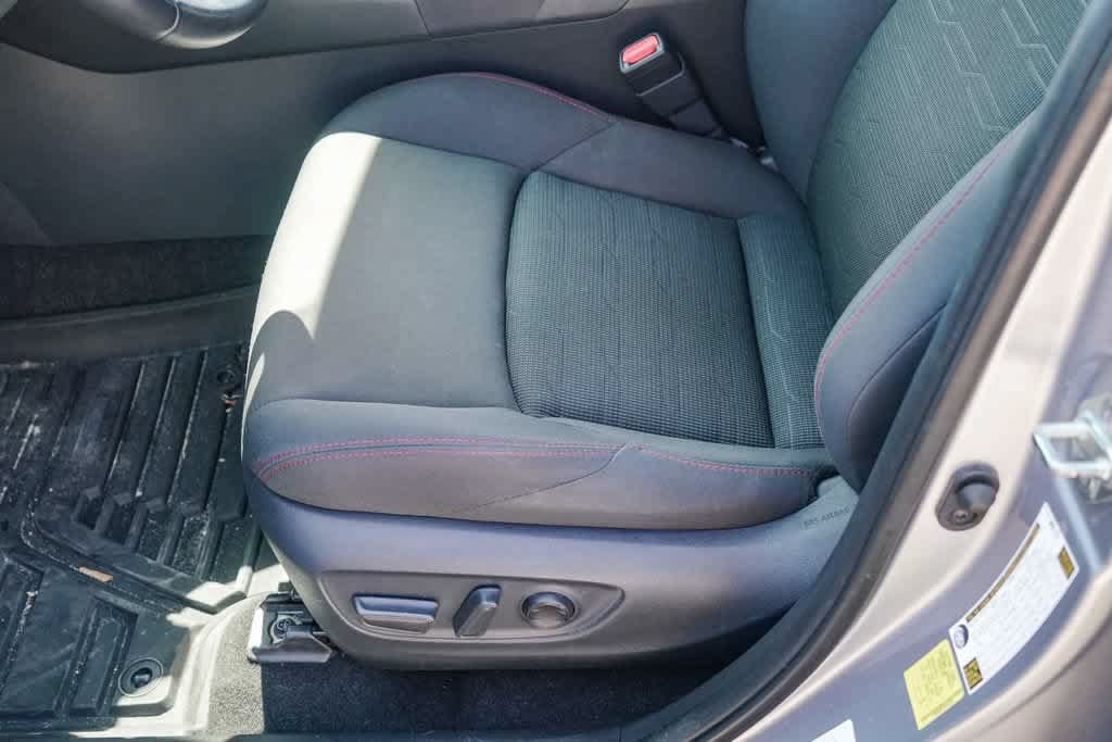 Used 2023 Toyota RAV4 SE w/ Weather & Moonroof Package AWD/4WD image 19