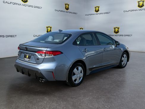 Used 2025 Toyota Corolla SE FWD image 5