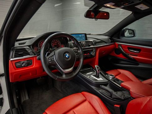 Used 2014 BMW 435i Coupe image 16