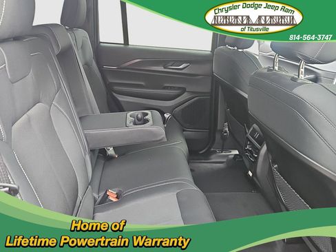 New 2025 Jeep Grand Cherokee Laredo X w/ Luxury Tech Group I image 31
