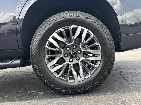 New 2026 Chevrolet Tahoe Z71 w/ Z71 Off-Road Package AWD/4WD image 21