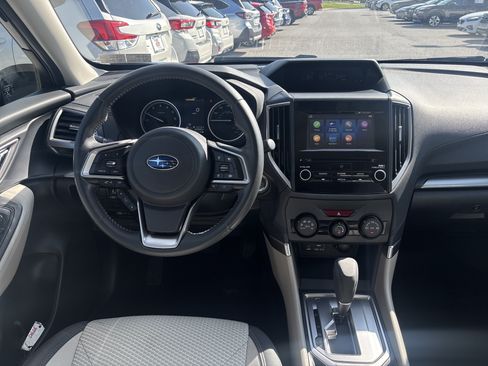 Used 2021 Subaru Forester Premium AWD/4WD image 2